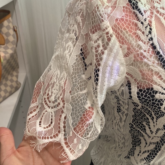 Zara Cream Lace Top Size M - Picture 3 of 6